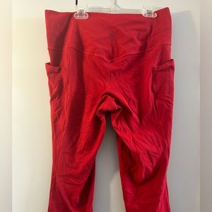 Athleta 7/8 length salutation tights with pockets, Red